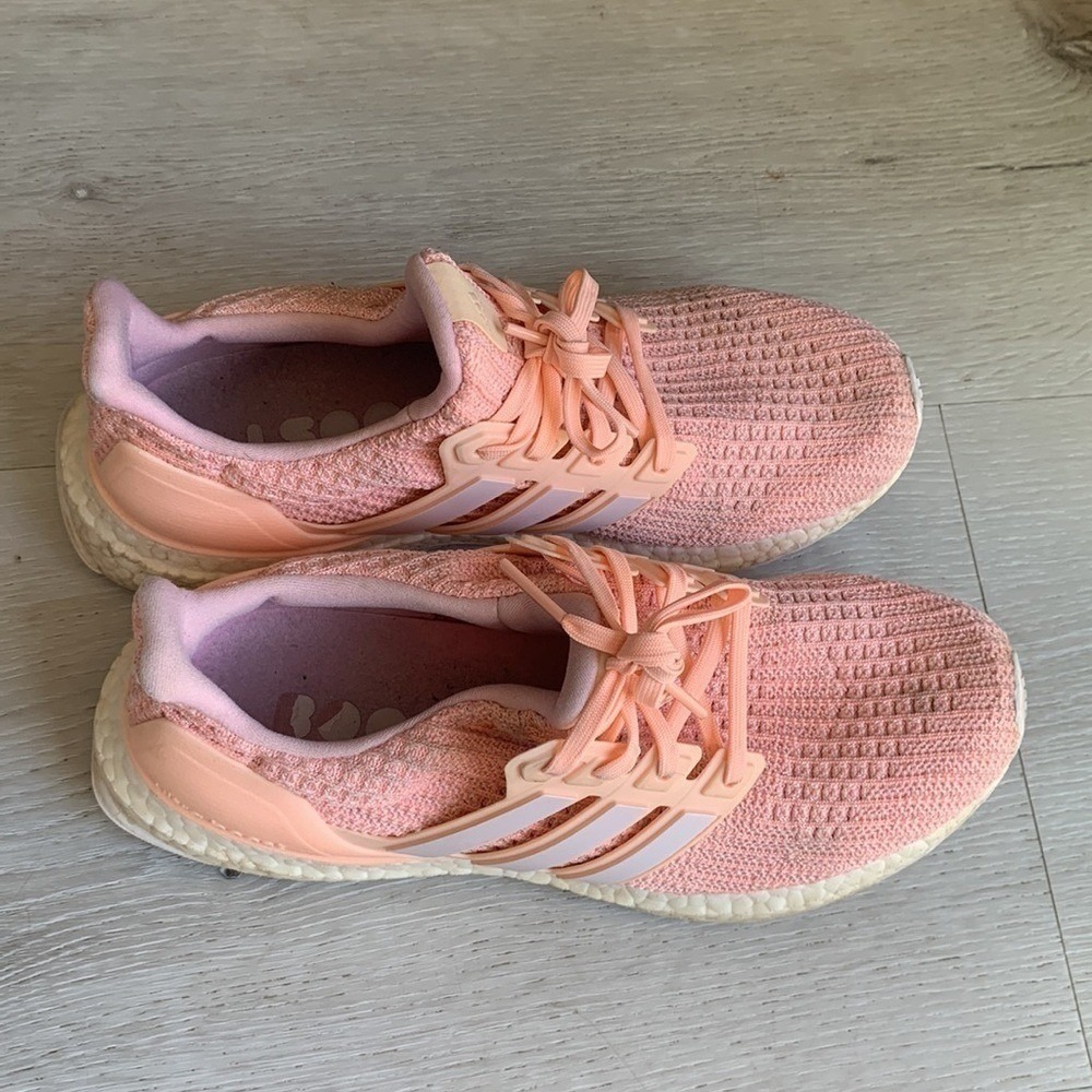 Adidas ultra boost‎ continental with white trim size 8 pink sneakers shoes - Picture 2 of 11